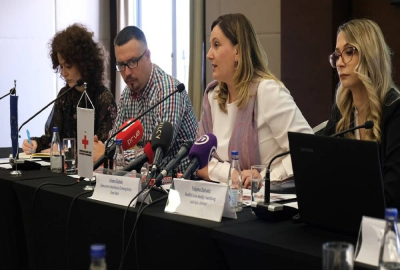 Crveni krst predstavio analizu medijskog sadržaja u vezi s tretmanom starijih osoba i OSI