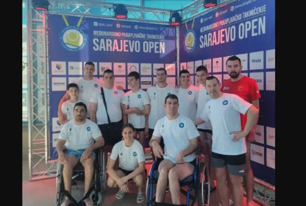Plivački klub osoba sa invaliditetom „Mako“ na paraplivačkom mitingu u Sarajevu