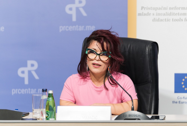 Govor Marine Vujačić na Pres konferenciji projekta U kontaktu